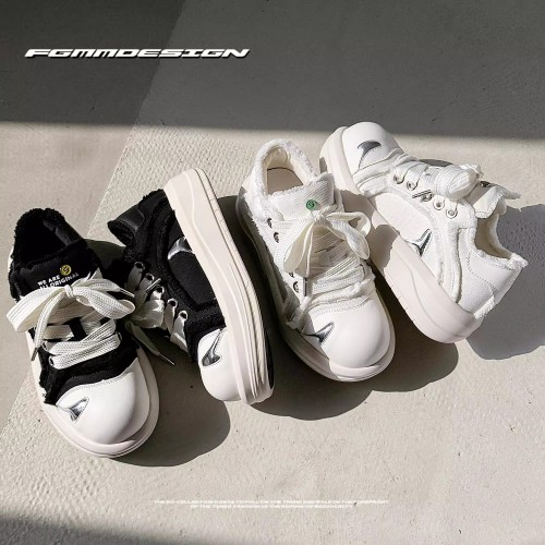 Breathable Casual Sneakers