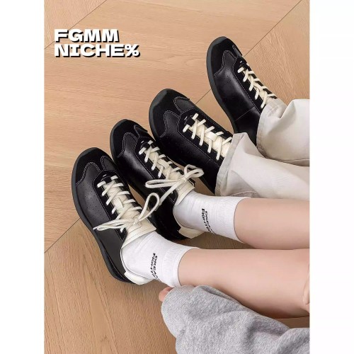 Orthopedic Sports Shoes
